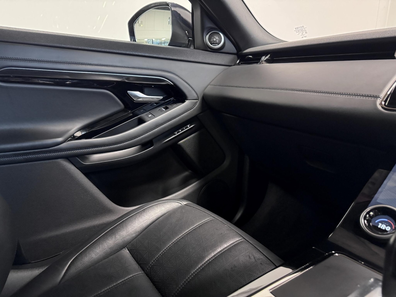 Used Land Rover Range Rover Evoque 2020 for sale - 76952987: Photo 28