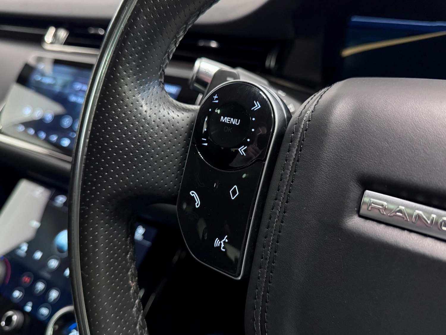 Used Land Rover Range Rover Evoque 2020 for sale - 76952987: Photo 38