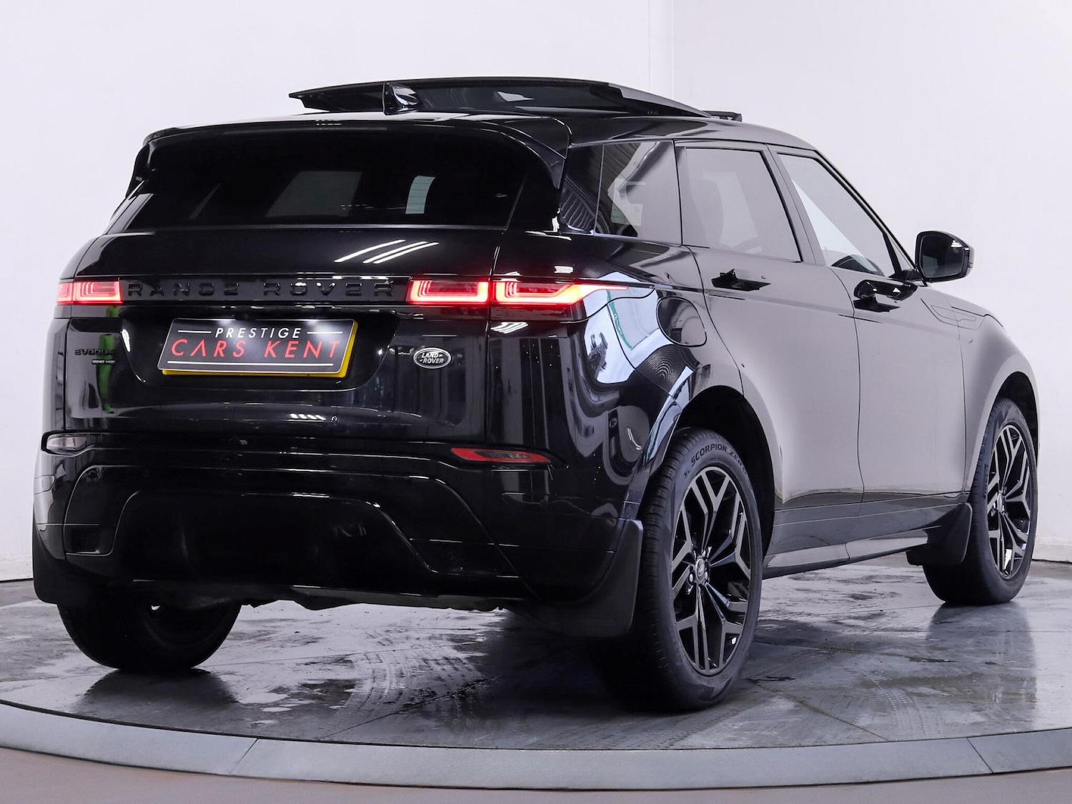 Used Land Rover Range Rover Evoque 2020 for sale - 76952987: Photo 9