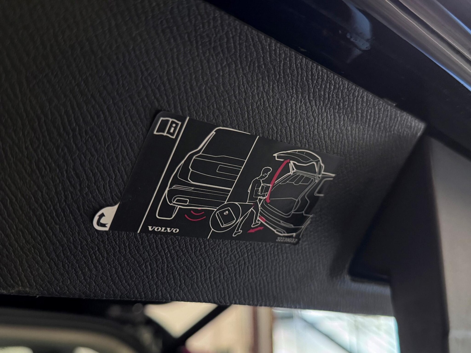 Used Volvo XC90 2023 for sale - 76765234: Photo 16