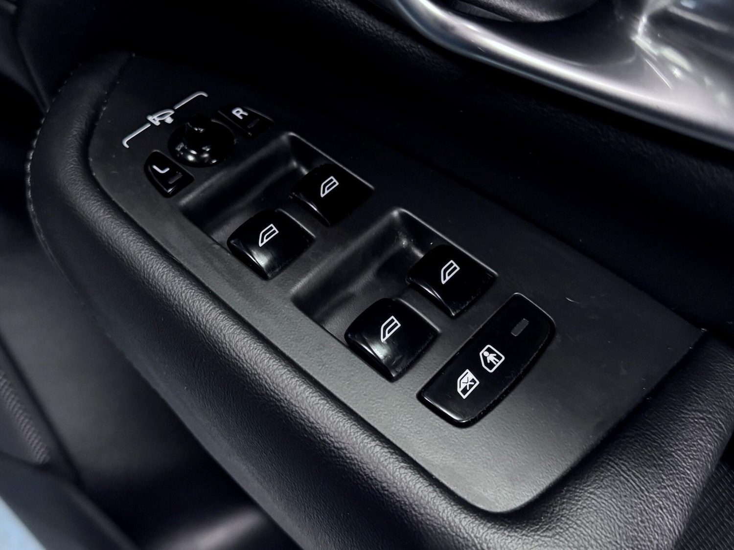 Used Volvo XC90 2023 for sale - 76765234: Photo 19