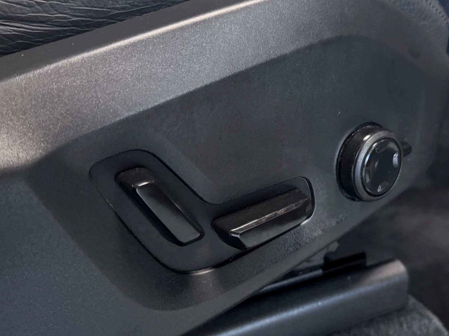 Used Volvo XC90 2023 for sale - 76765234: Photo 22