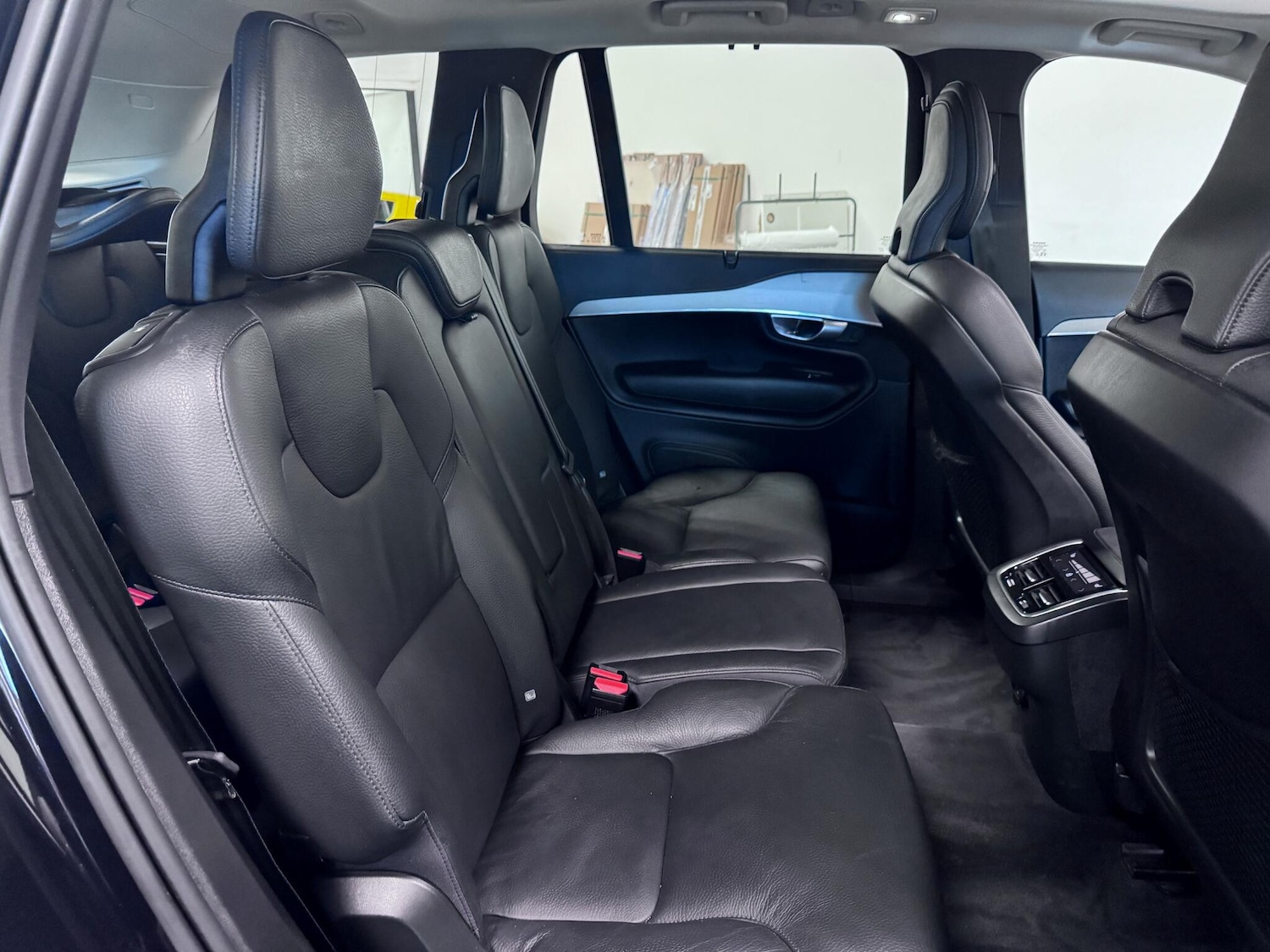 Used Volvo XC90 2023 for sale - 76765234: Photo 28