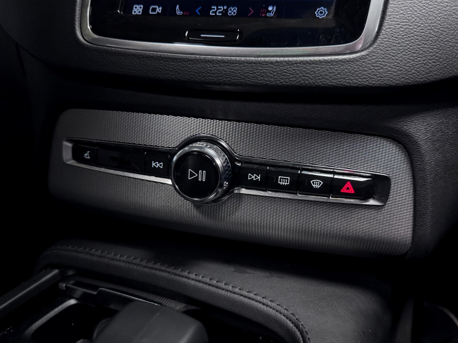 Used Volvo XC90 2023 for sale - 76765234: Photo 36