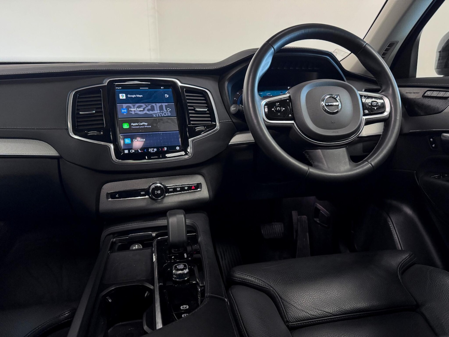 Used Volvo XC90 2023 for sale - 76765234: Photo 37