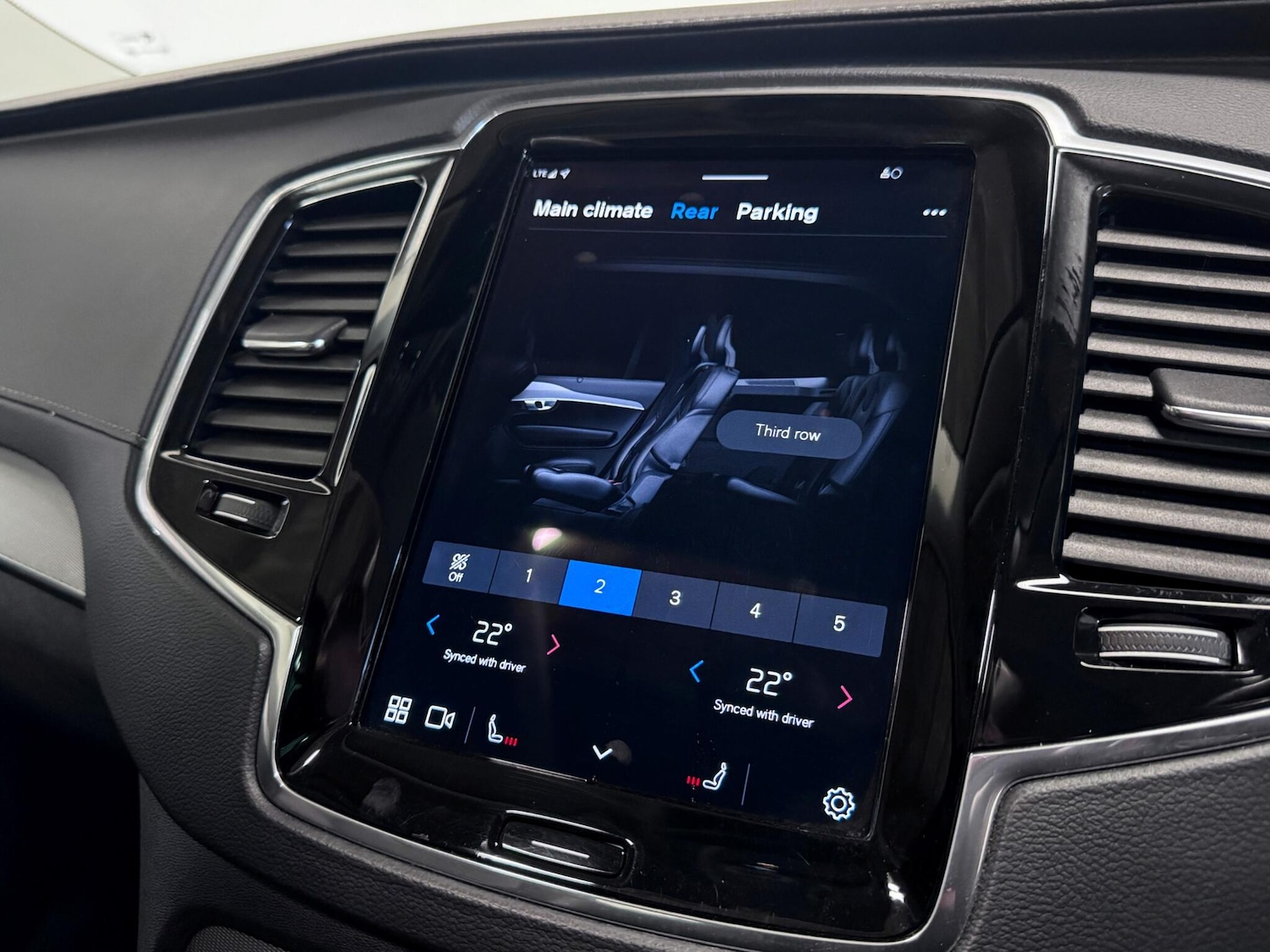 Used Volvo XC90 2023 for sale - 76765234: Photo 46