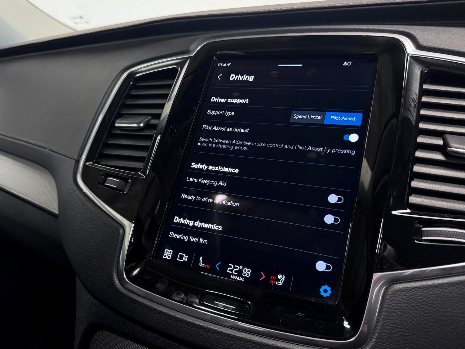 Used Volvo XC90 2023 for sale - 76765234: Photo 51