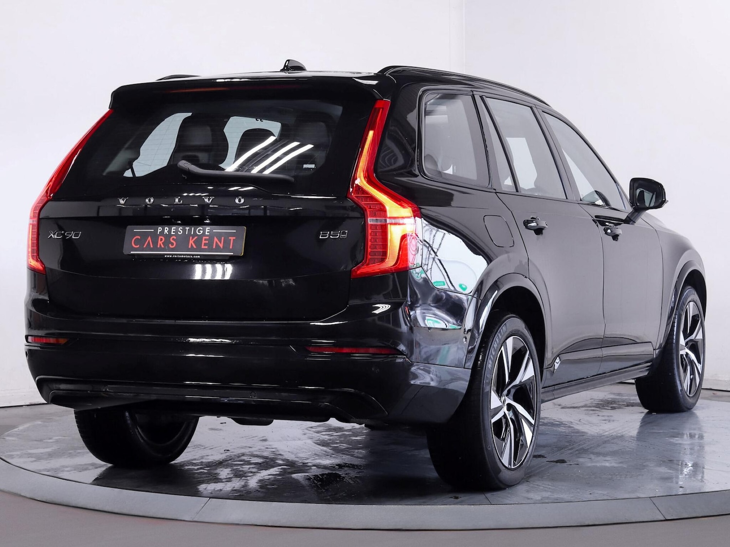 Used Volvo XC90 2023 for sale - 76765234: Photo 9