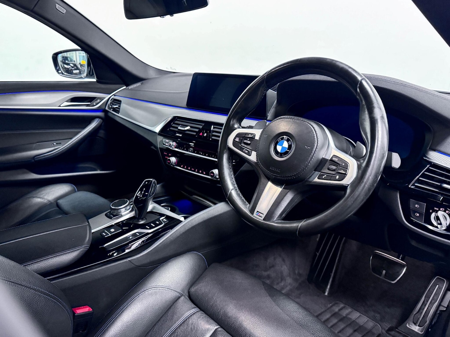 Used BMW 5 Series 2018 for sale - 76606858: Photo 19