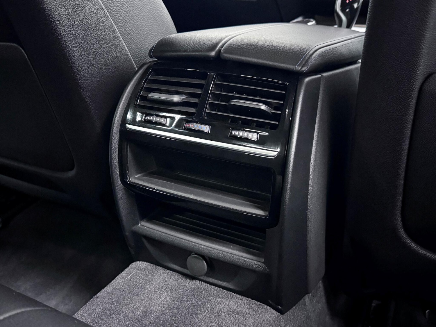 Used BMW 5 Series 2018 for sale - 76606858: Photo 26