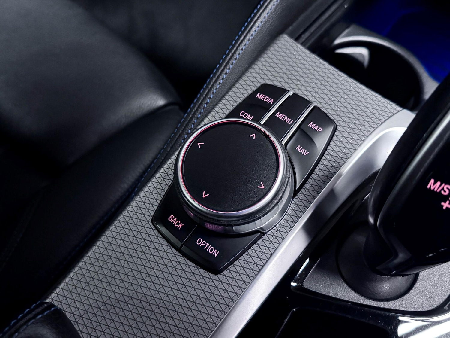 Used BMW 5 Series 2018 for sale - 76606858: Photo 31