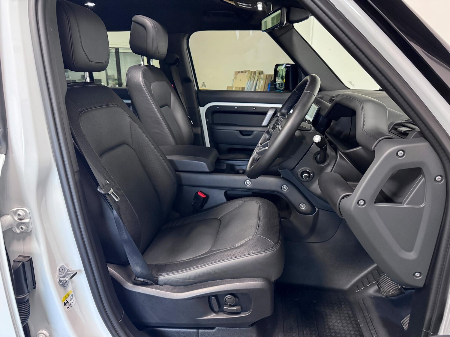 Used Land Rover Defender 110 2024 for sale - 76728136: Photo 23