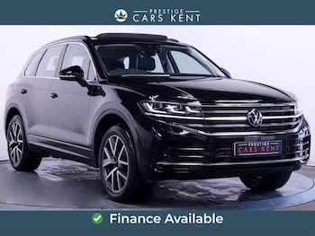 2023 (73) - 3.0 V6 TSI eHybrid 14.3kWh Elegance SUV 5dr Petrol Plug-in Hybrid Tiptronic