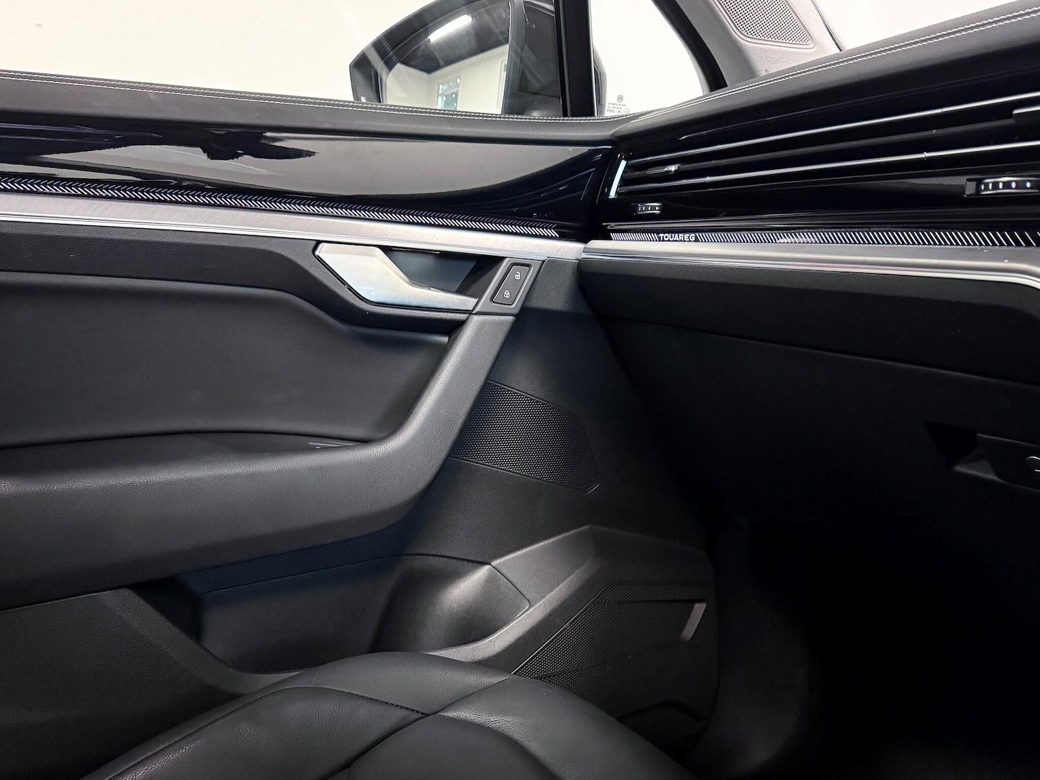 Used Volkswagen Touareg 2023 for sale - 76925982: Photo 27