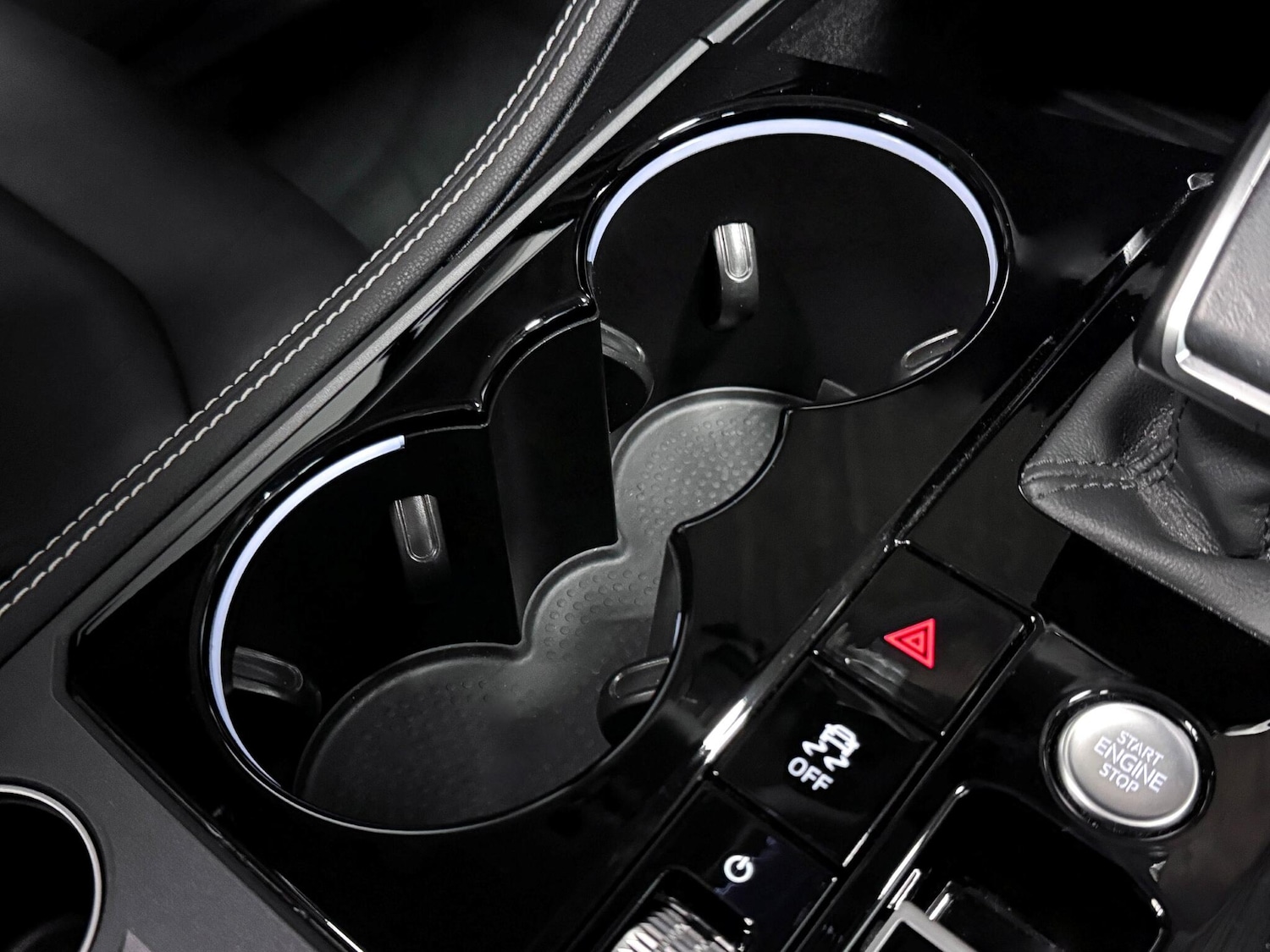 Used Volkswagen Touareg 2023 for sale - 76925982: Photo 31