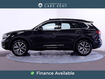 Used Volkswagen Touareg 2023 for sale - 76925982: Photo