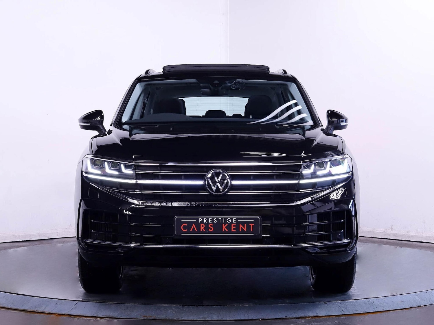 Used Volkswagen Touareg 2023 for sale - 76925982: Photo 7
