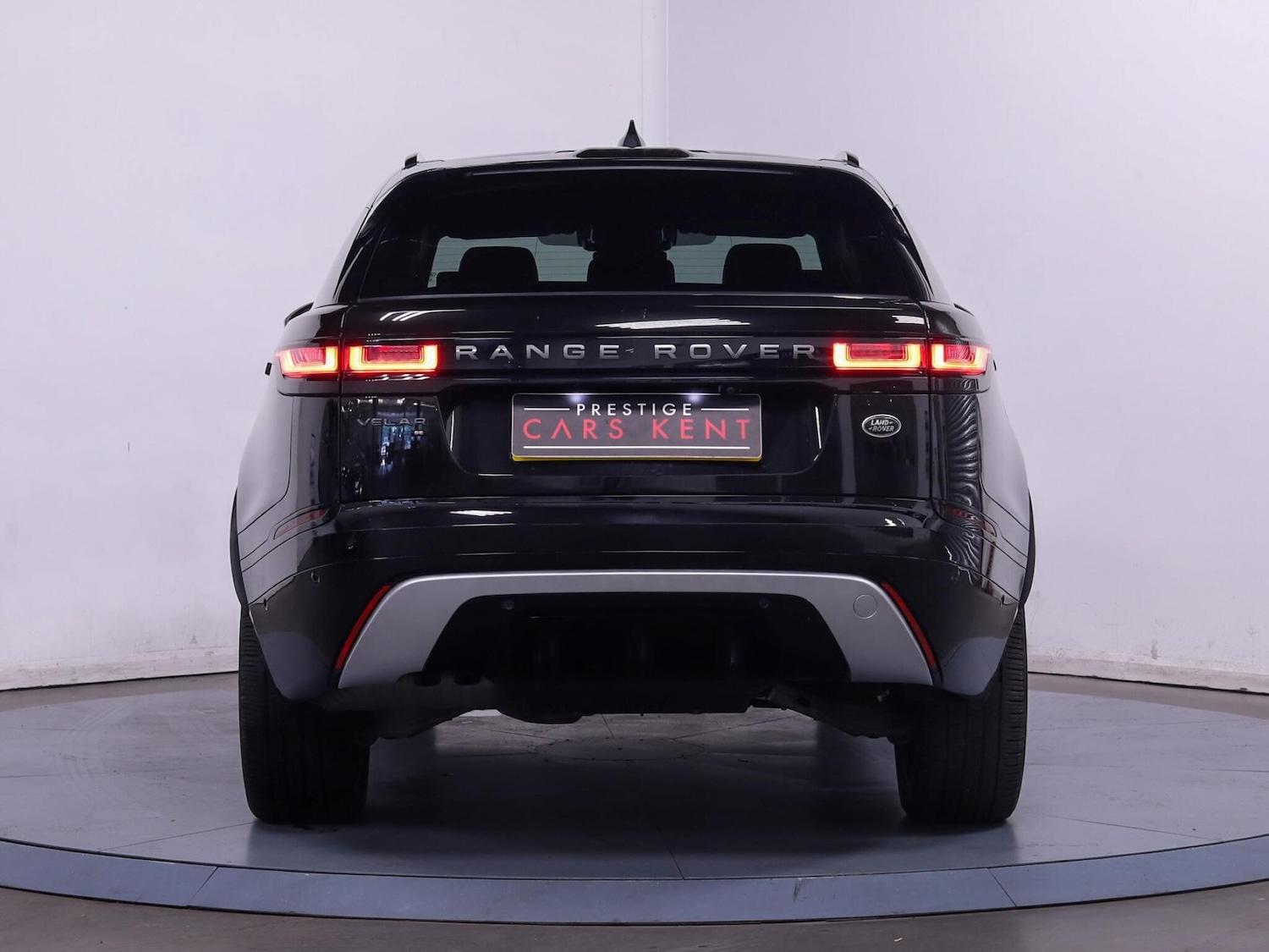 Used Land Rover Range Rover Velar for sale - 76201160: Photo 11