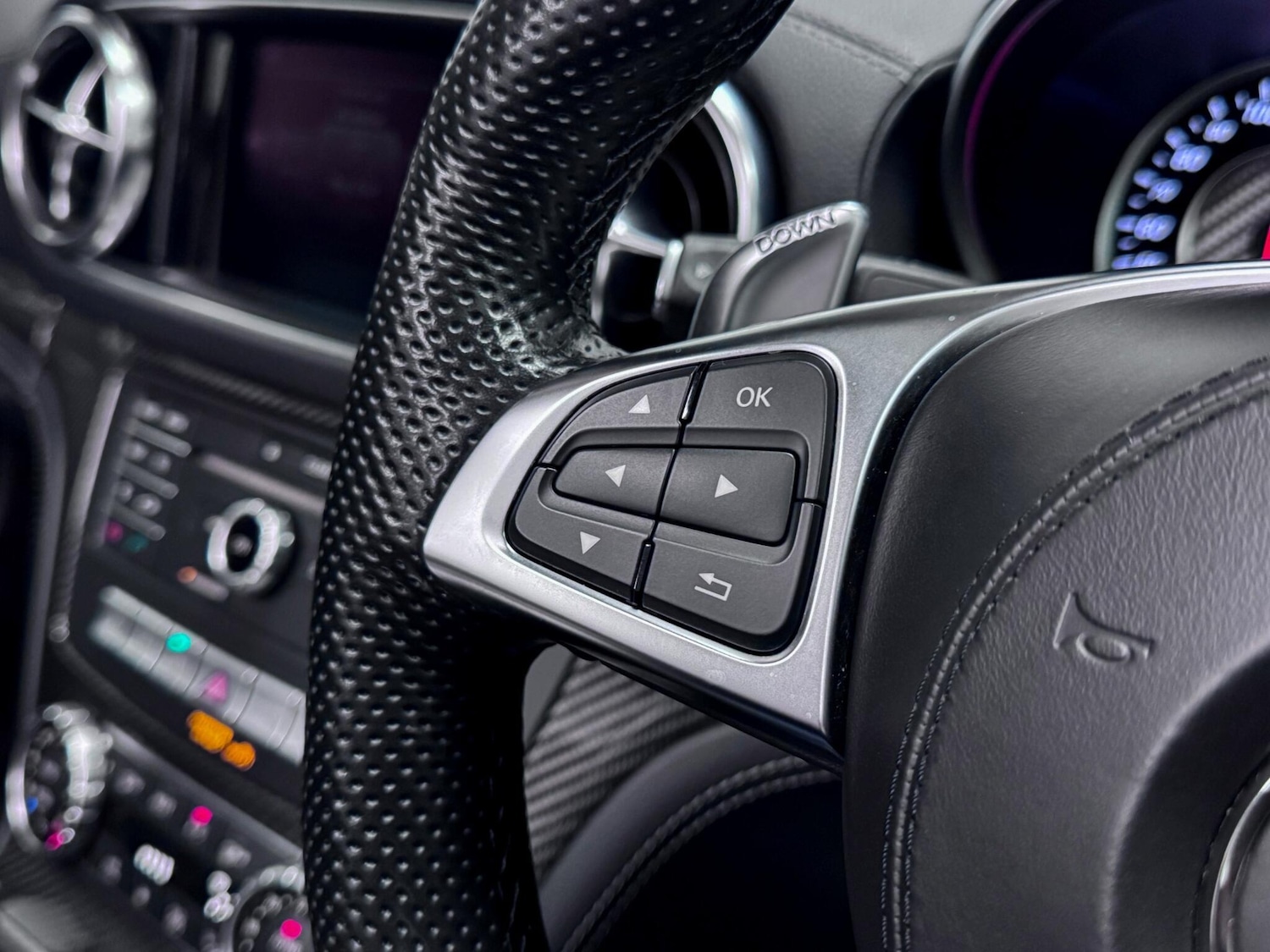 Used Mercedes-Benz SL 2019 for sale - 77254696: Photo 38