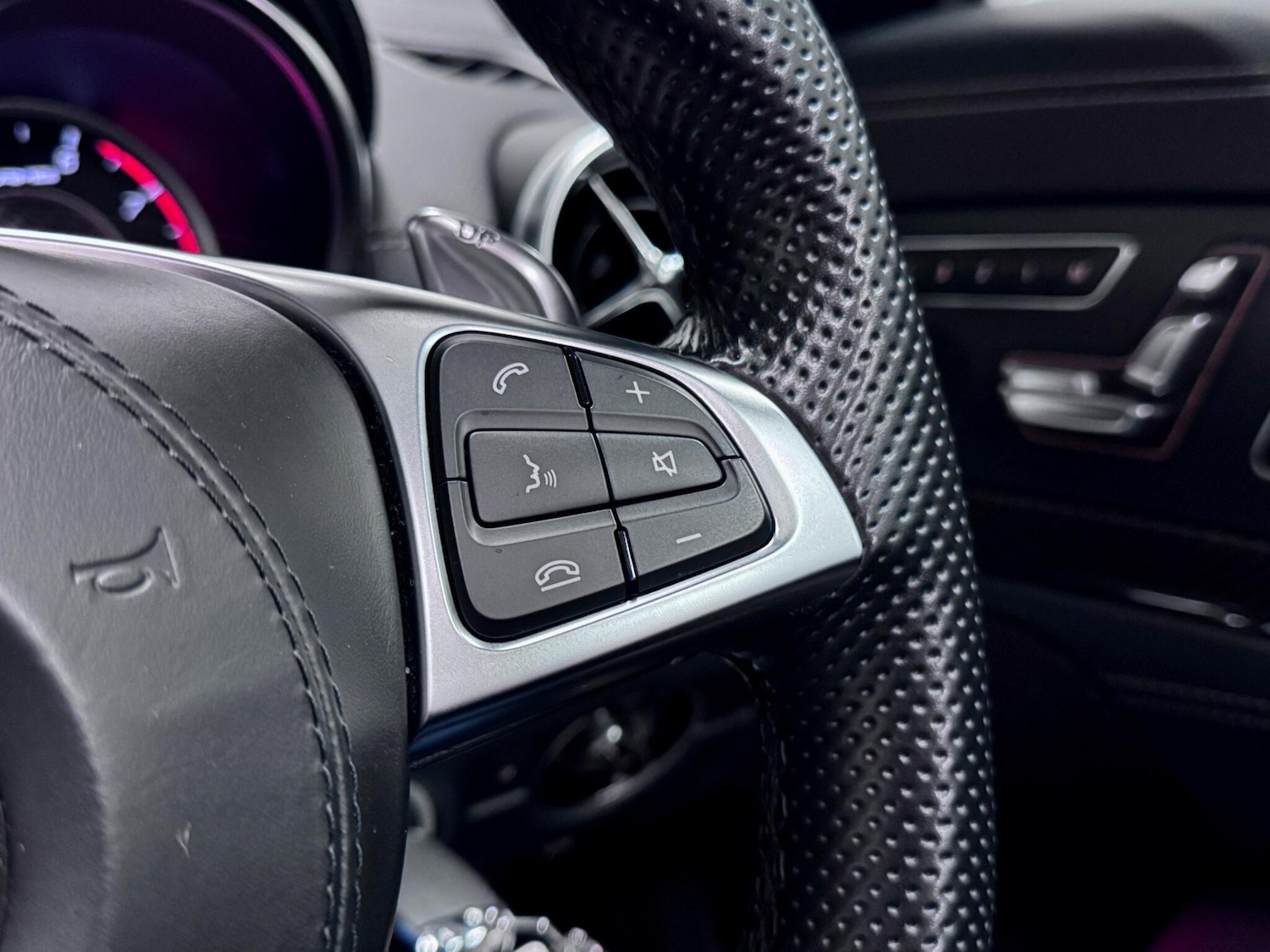 Used Mercedes-Benz SL 2019 for sale - 77254696: Photo 40