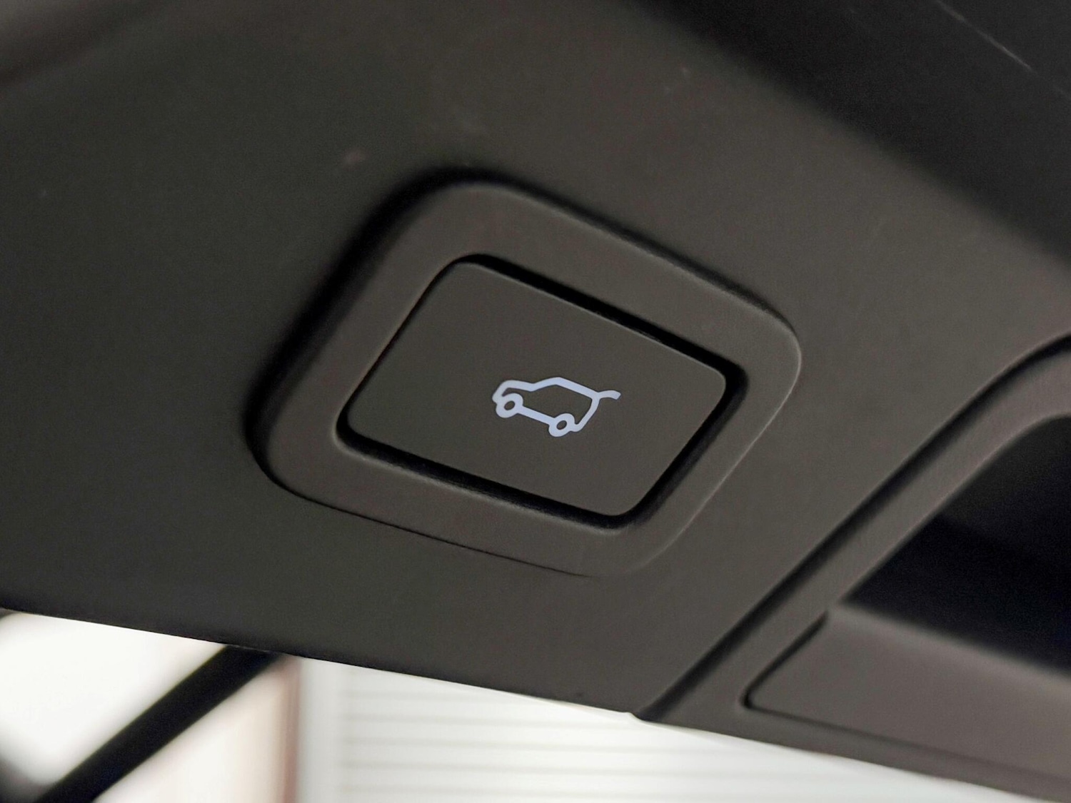 Used Land Rover Range Rover Velar 2021 for sale - 76632802: Photo 14