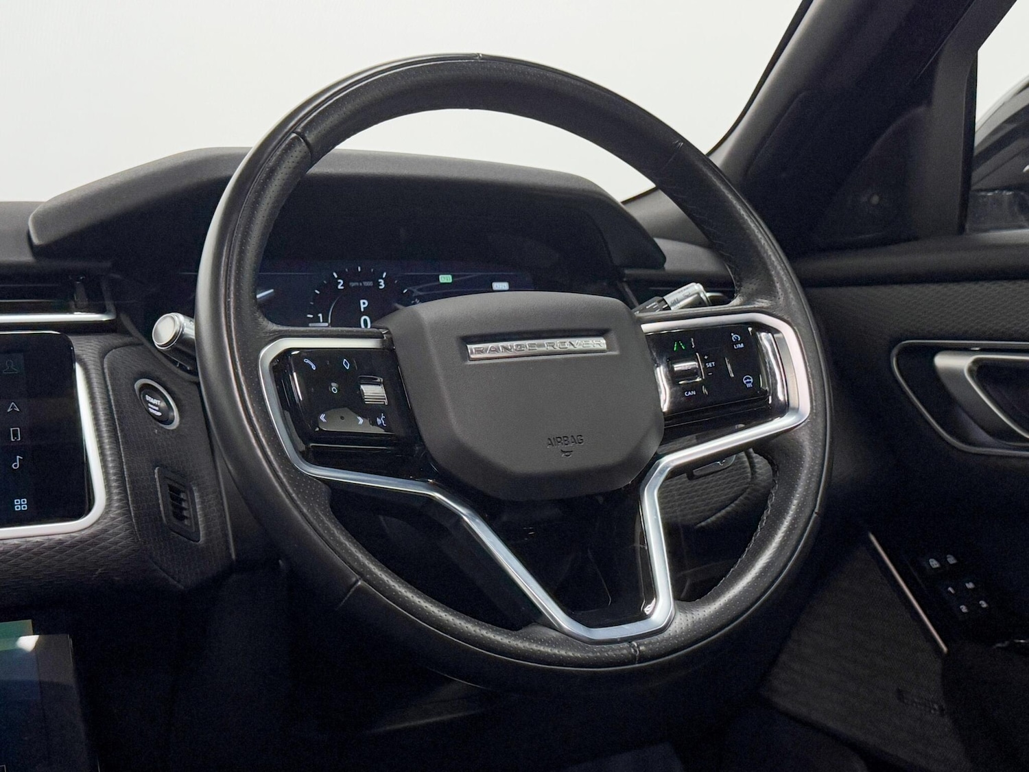 Used Land Rover Range Rover Velar 2021 for sale - 76632802: Photo 29