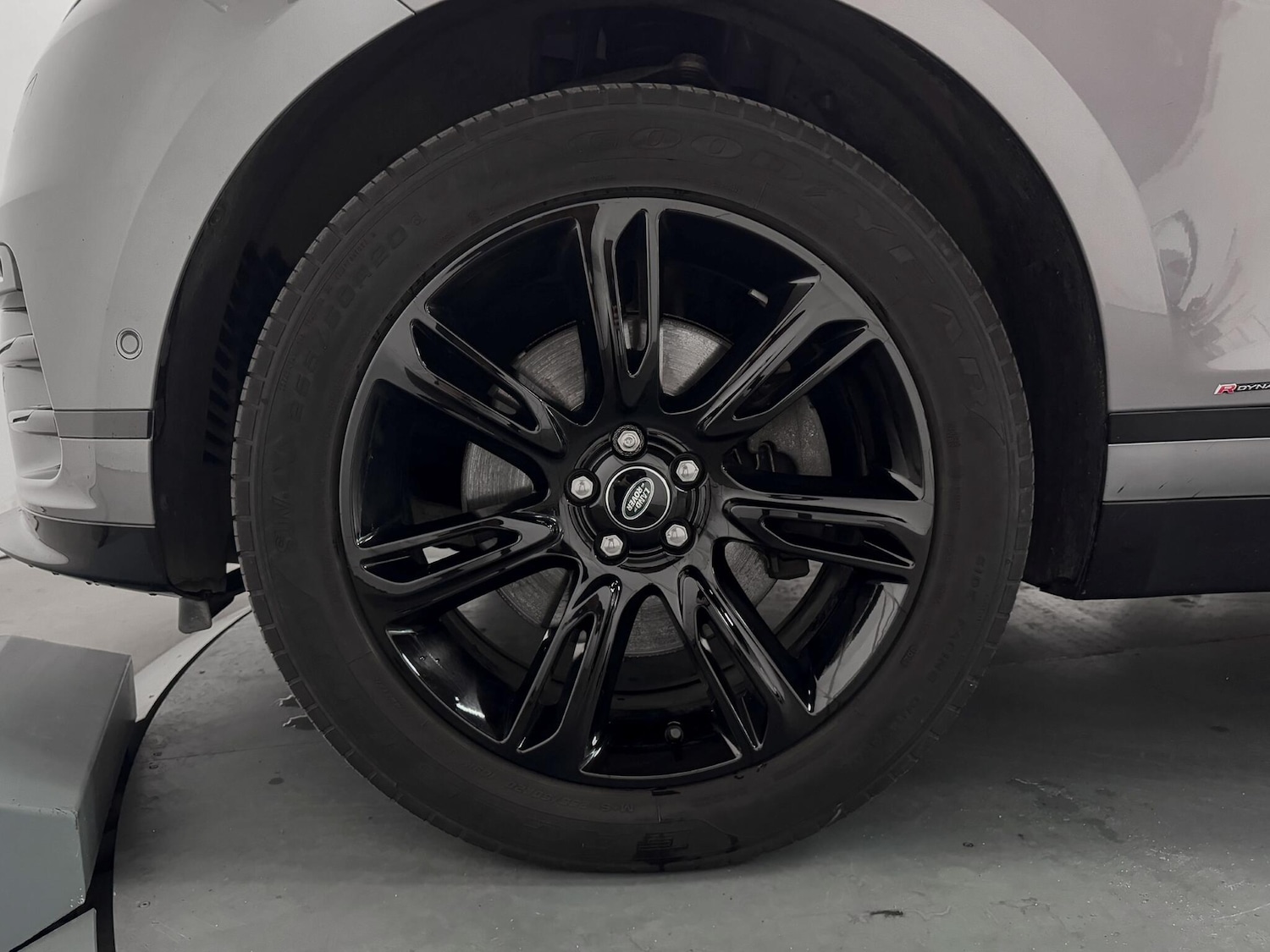 Used Land Rover Range Rover Velar 2021 for sale - 76632802: Photo 57