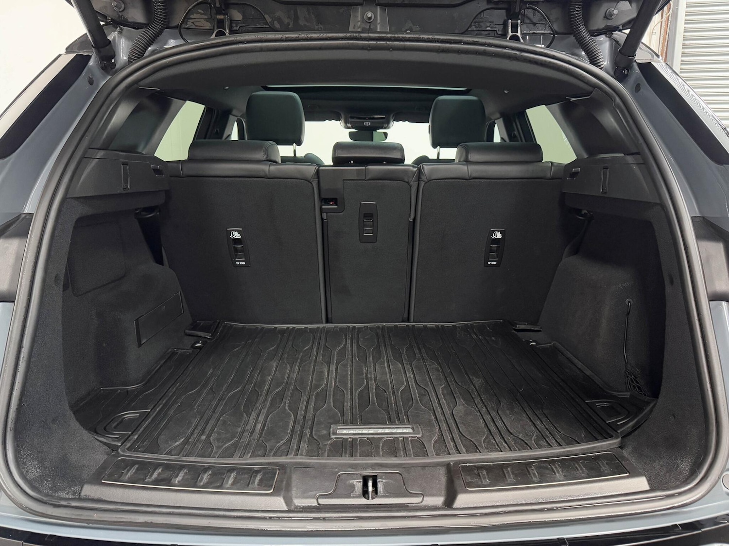 Used Land Rover Range Rover Evoque 2022 for sale - 76337760: Photo 12