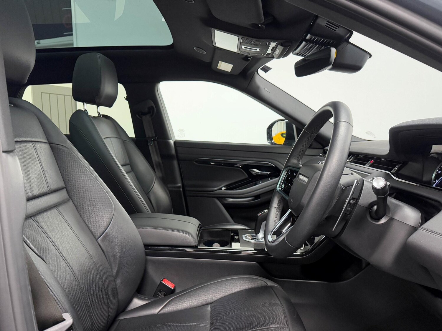 Used Land Rover Range Rover Evoque 2022 for sale - 76337760: Photo 23