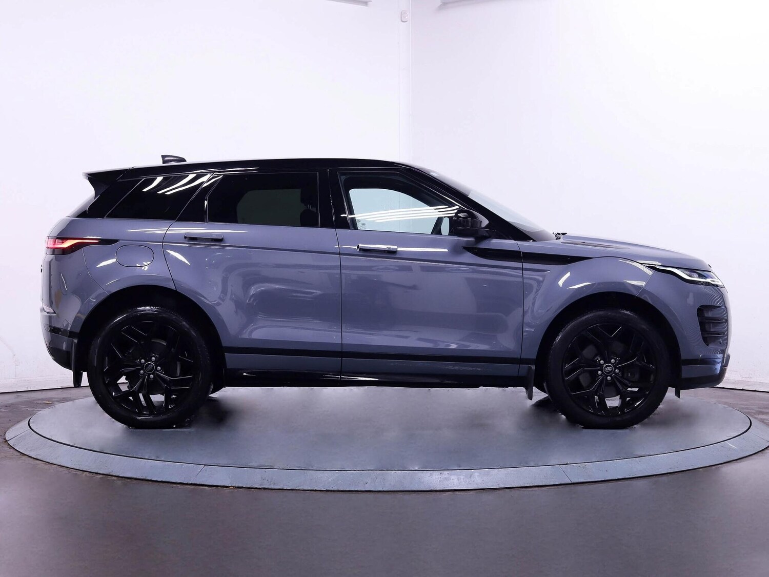 Used Land Rover Range Rover Evoque 2022 for sale - 76337760: Photo 8