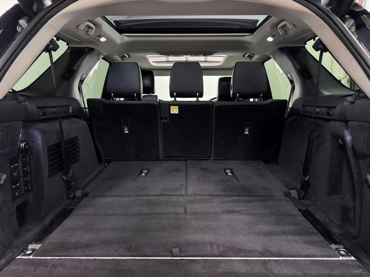 Used Land Rover Discovery 2020 for sale - 77091174: Photo 13