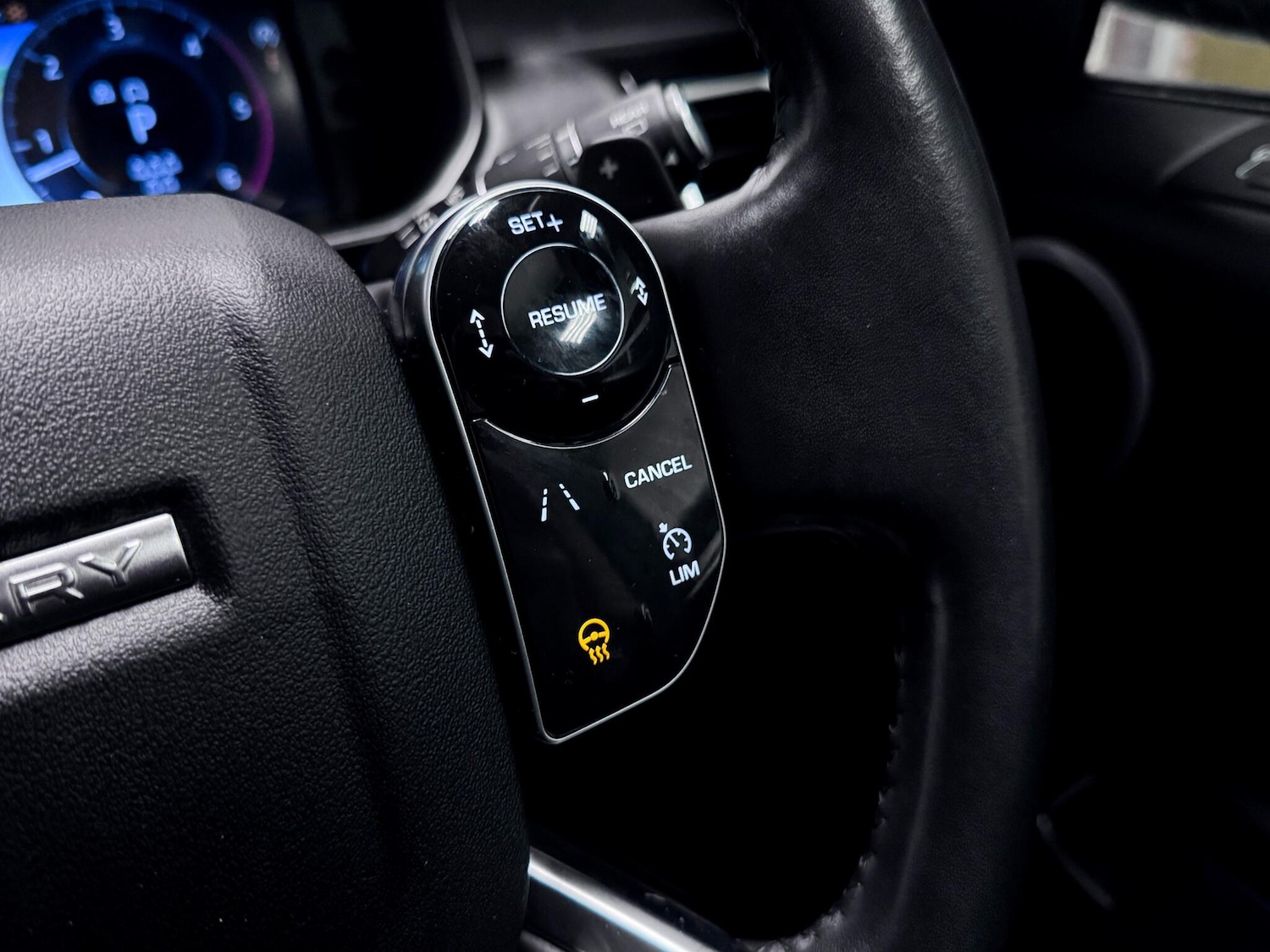 Used Land Rover Discovery 2020 for sale - 77091174: Photo 35