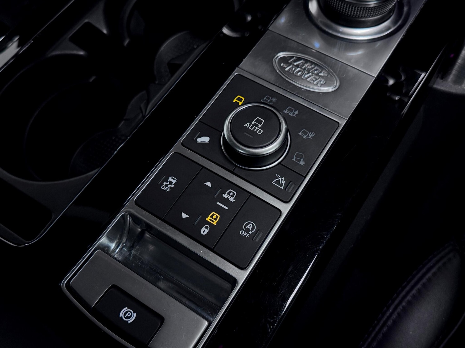 Used Land Rover Discovery 2020 for sale - 77091174: Photo 40