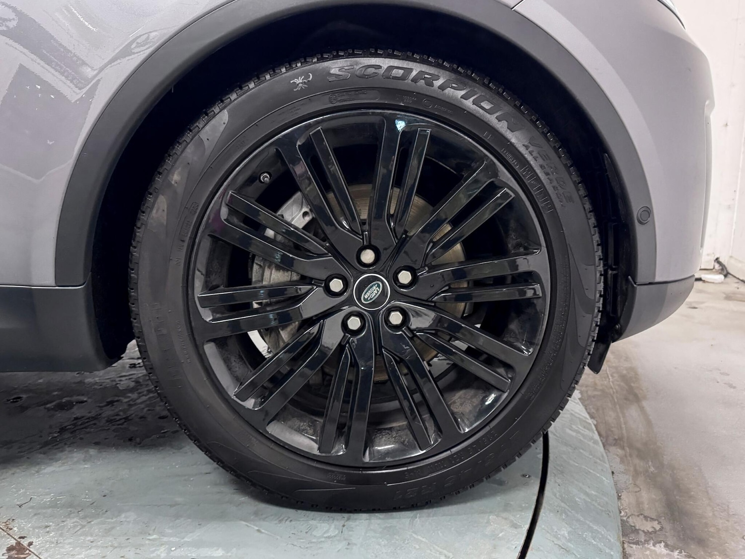 Used Land Rover Discovery 2020 for sale - 77091174: Photo 60