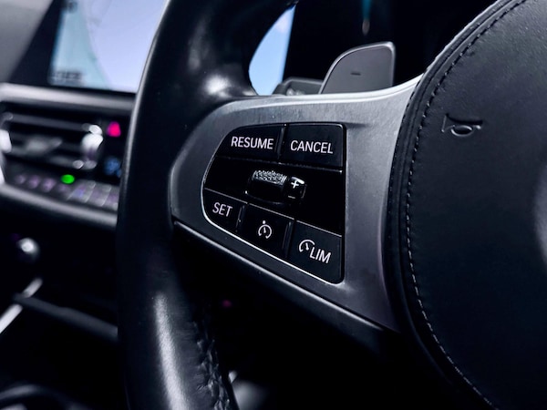 Used BMW 3 Series 2021 for sale - 75645934: Photo 32