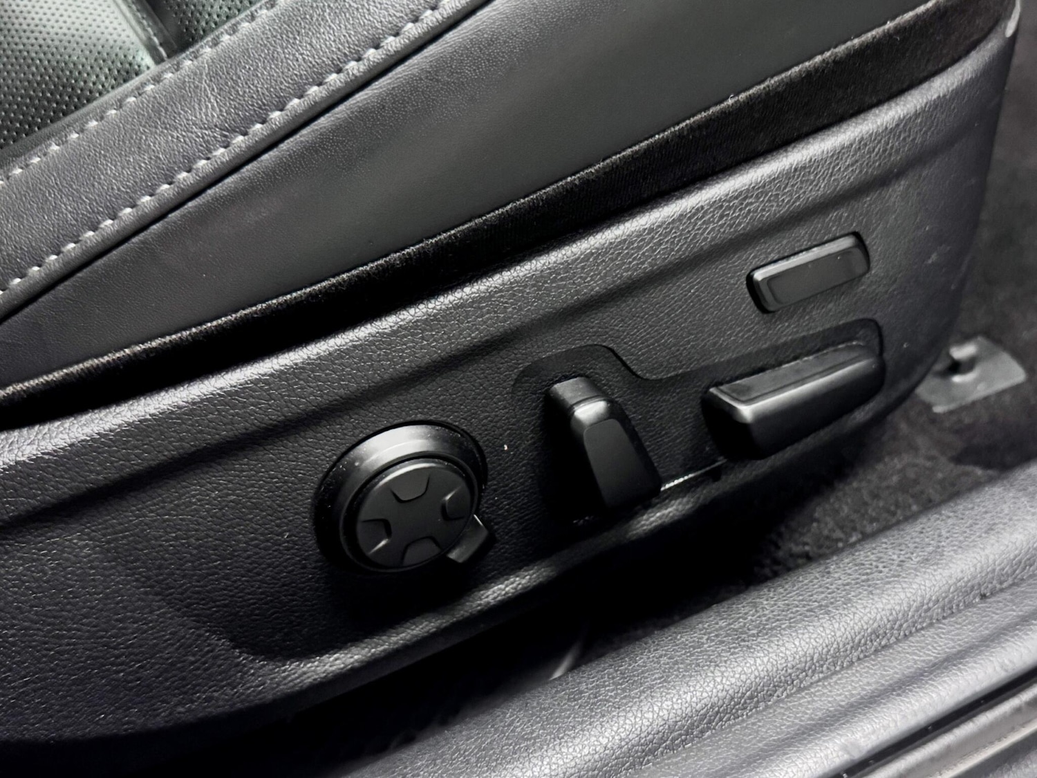 Used Kia Stinger 2020 for sale - 78062654: Photo 18