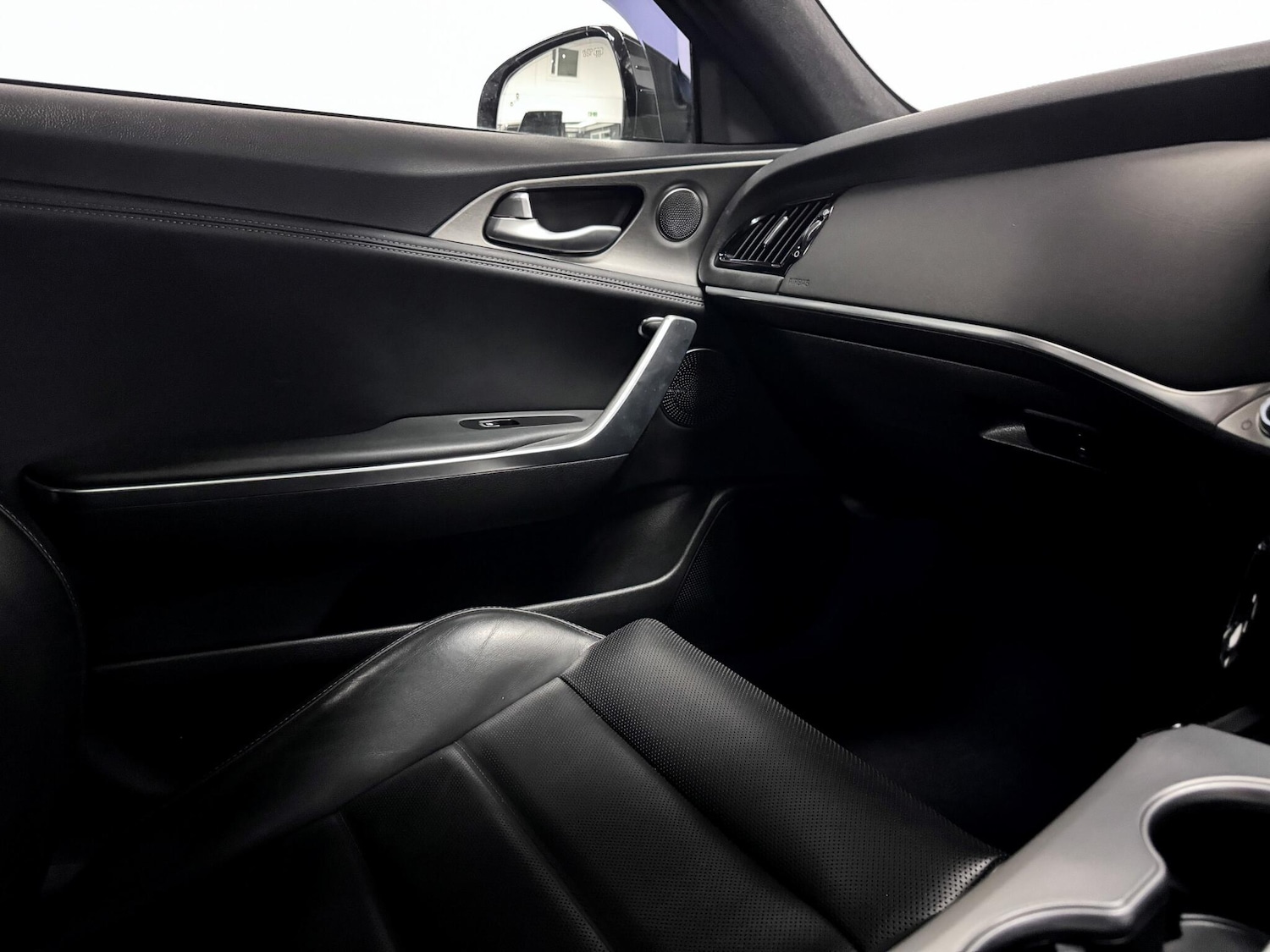 Used Kia Stinger 2020 for sale - 78062654: Photo 28