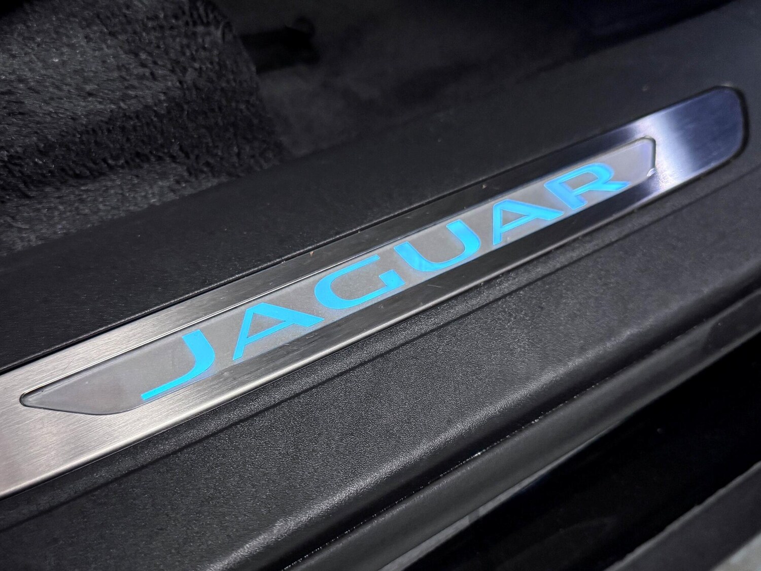 Used Jaguar F-Pace 2023 for sale - 76839770: Photo 18