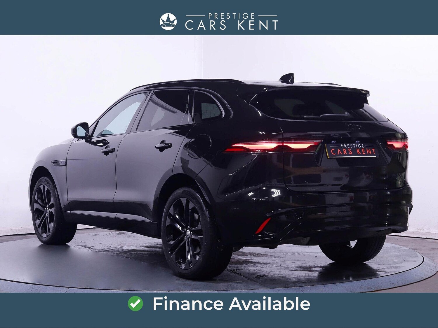 Used Jaguar F-Pace 2023 for sale - 76839770: Photo 3