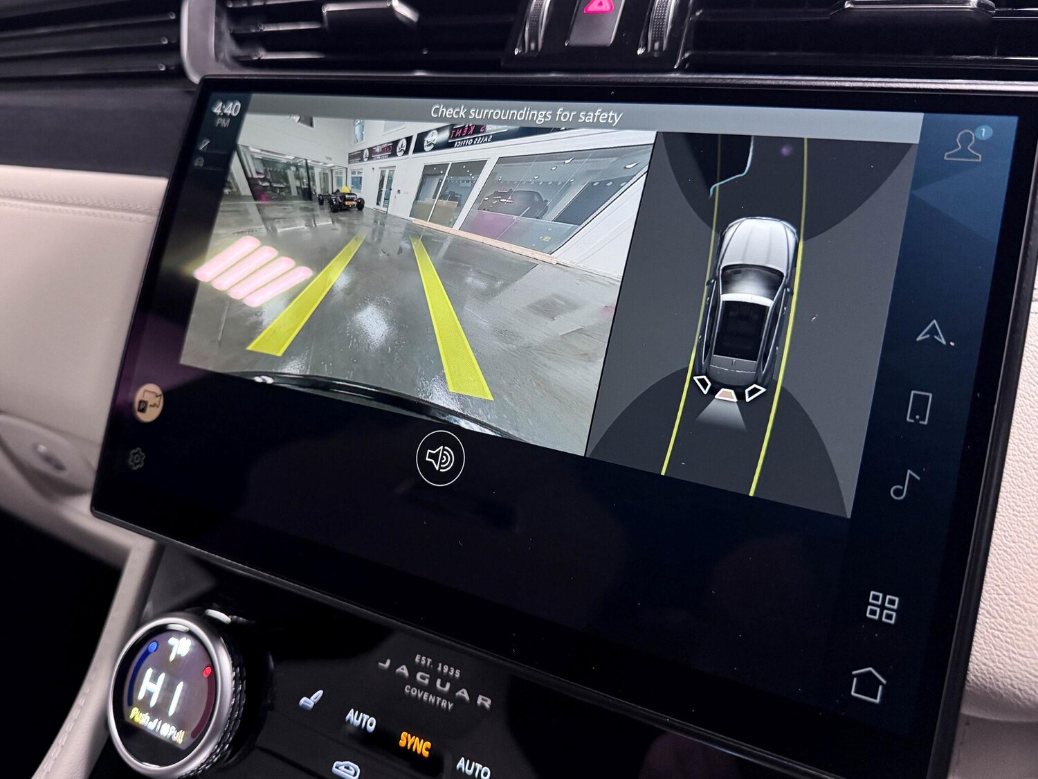 Used Jaguar F-Pace 2023 for sale - 76839770: Photo 41