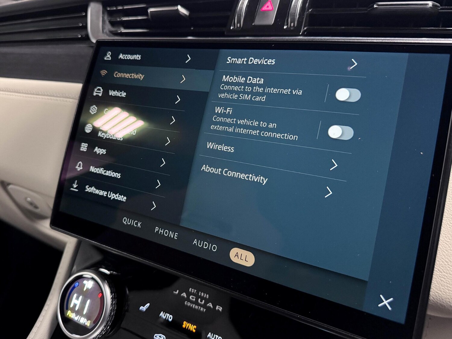 Used Jaguar F-Pace 2023 for sale - 76839770: Photo 42