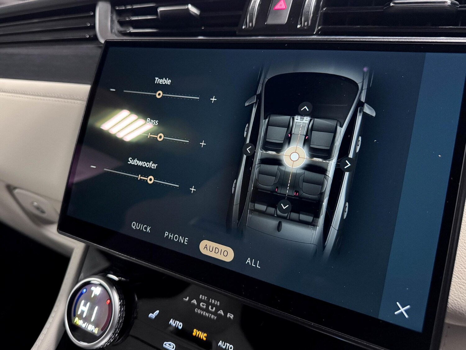 Used Jaguar F-Pace 2023 for sale - 76839770: Photo 47