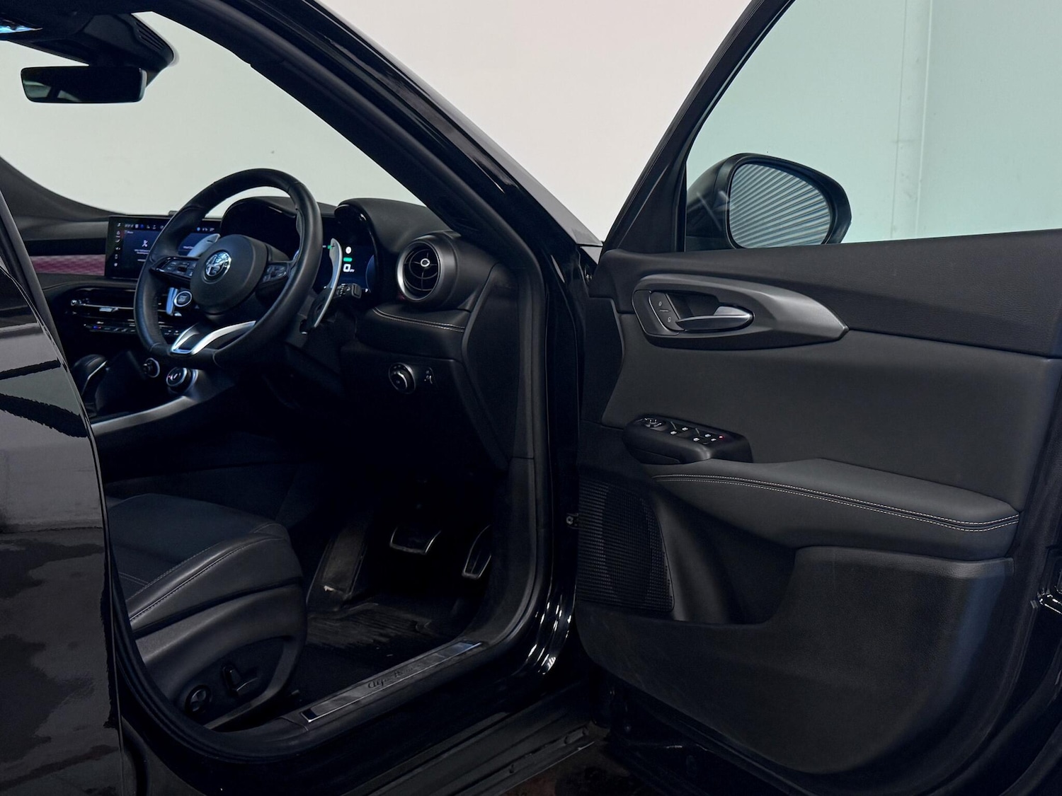 Used Alfa Romeo Tonale 2024 for sale - 77143012: Photo 13