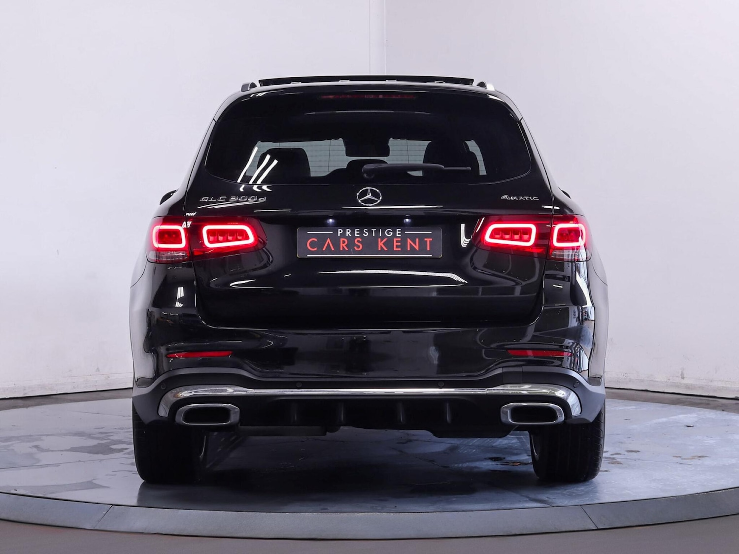 Used Mercedes-Benz GLC 2022 for sale - 76645893: Photo 11