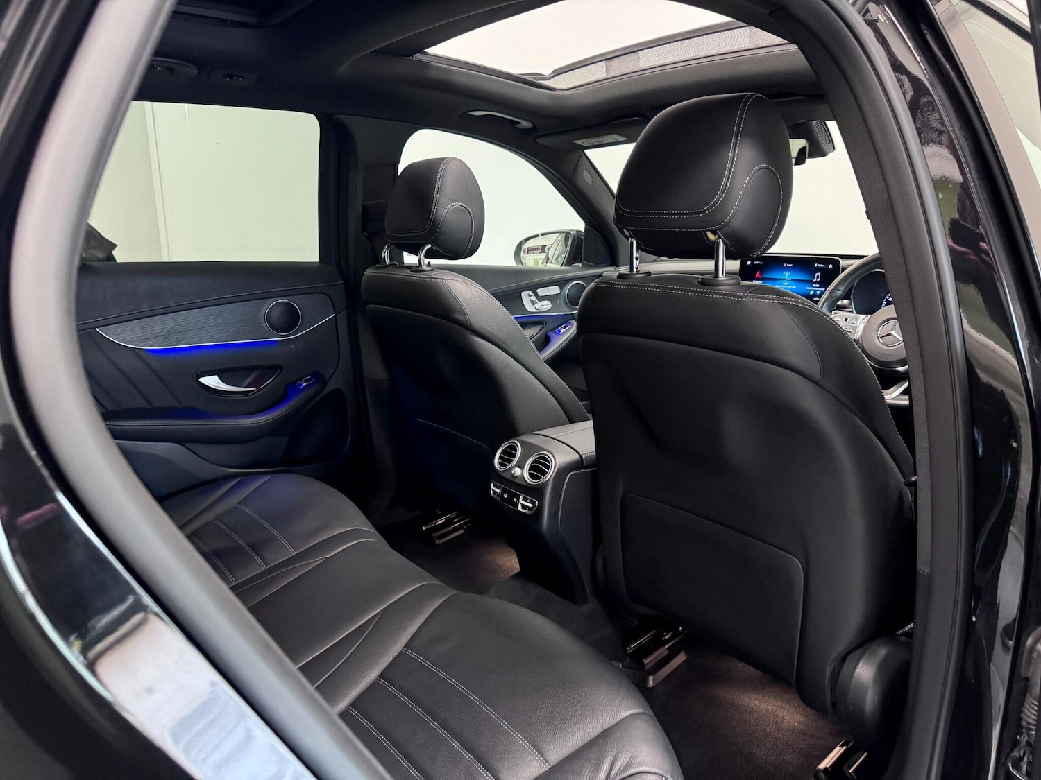 Used Mercedes-Benz GLC 2022 for sale - 76645893: Photo 36