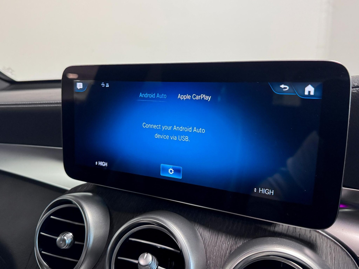 Used Mercedes-Benz GLC 2022 for sale - 76645893: Photo 41