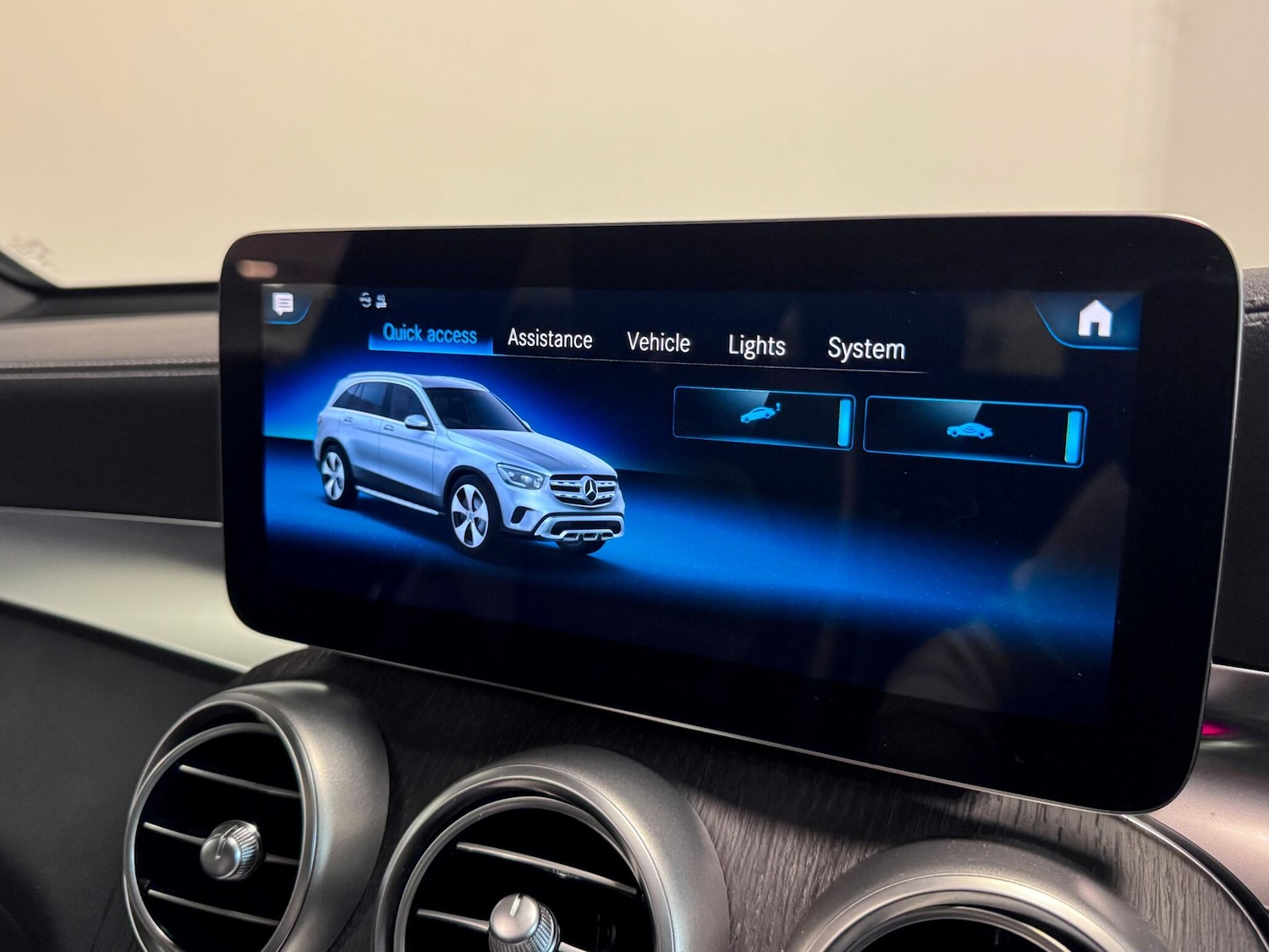 Used Mercedes-Benz GLC 2022 for sale - 76645893: Photo 49