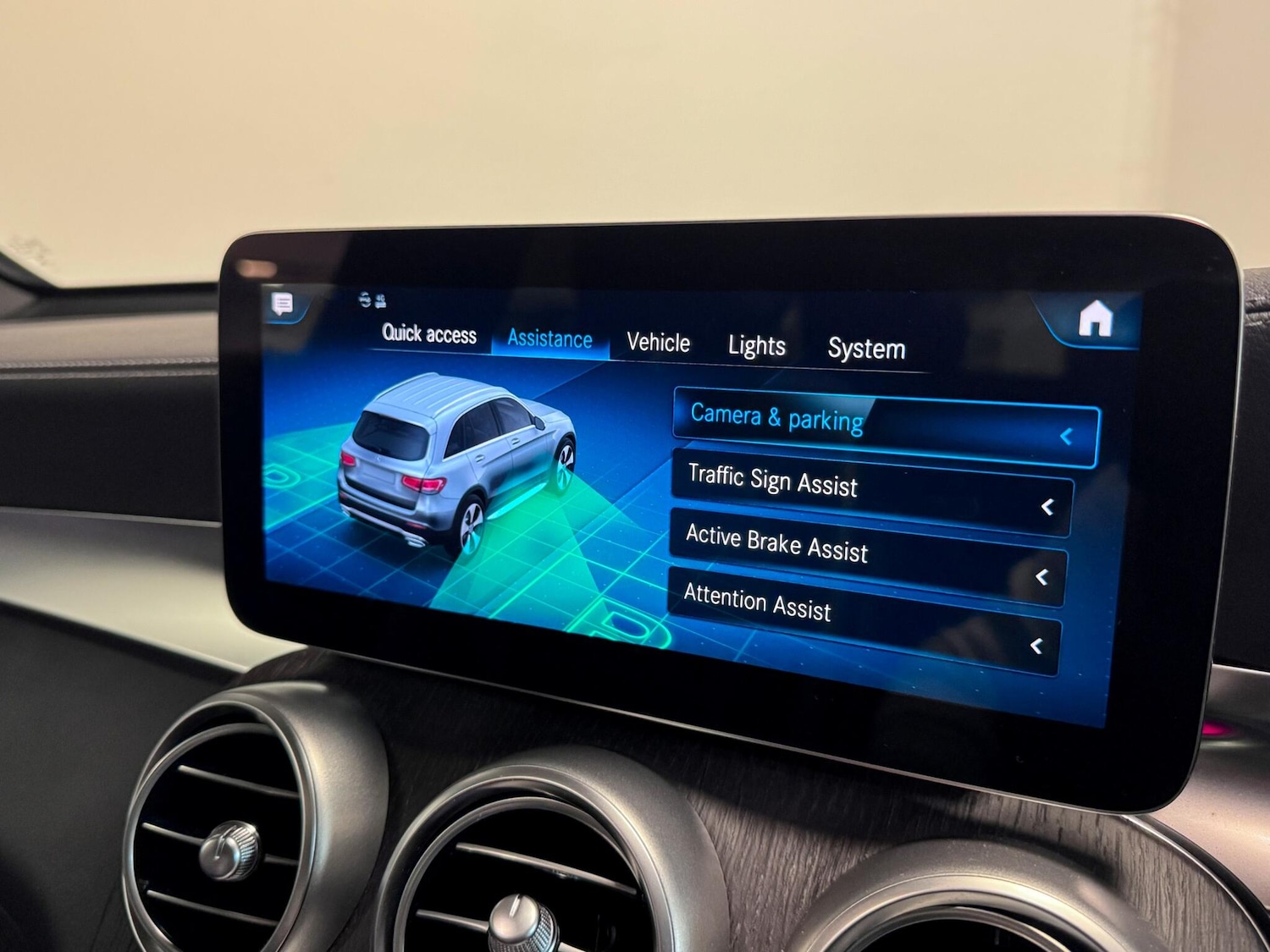 Used Mercedes-Benz GLC 2022 for sale - 76645893: Photo 50