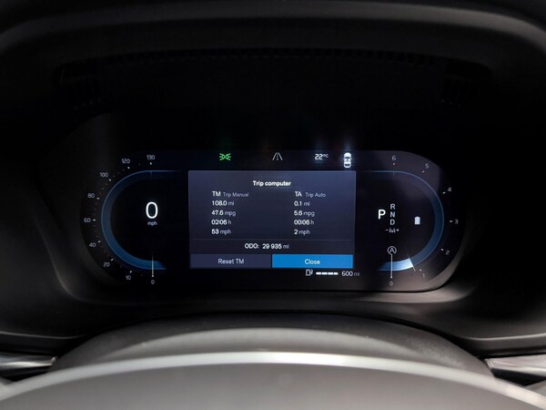 Used Volvo XC60 2021 for sale - 75333723: Photo 37