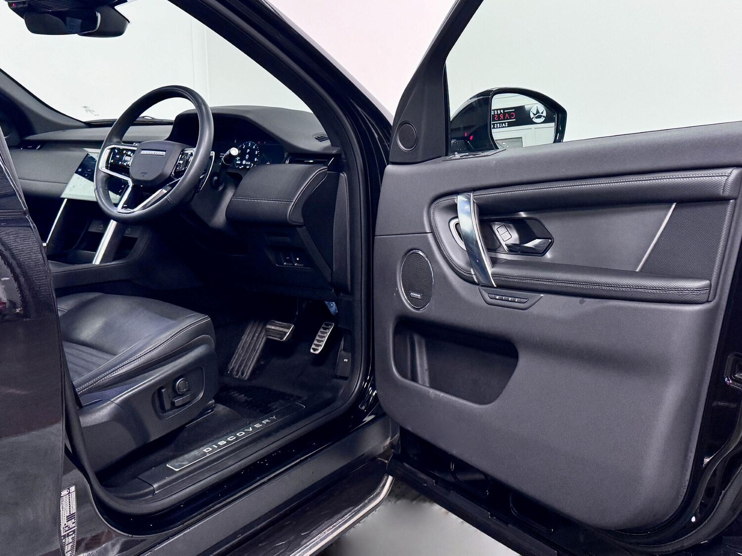 Used Land Rover Discovery Sport 2024 for sale - 77377287: Photo 14